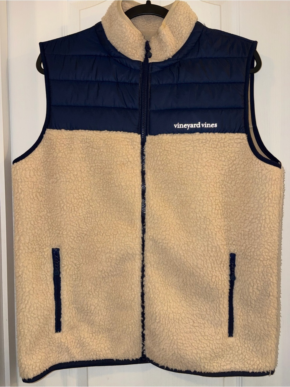vineyard vines Mens sz M Sherpa Vest - Navy & Cream NWOT